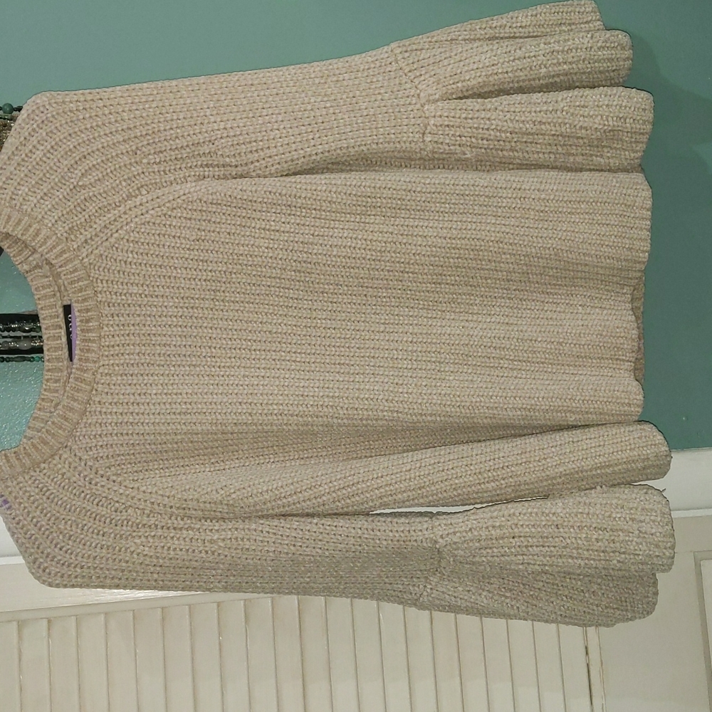 Cream Sweater with Boot cut sleeves